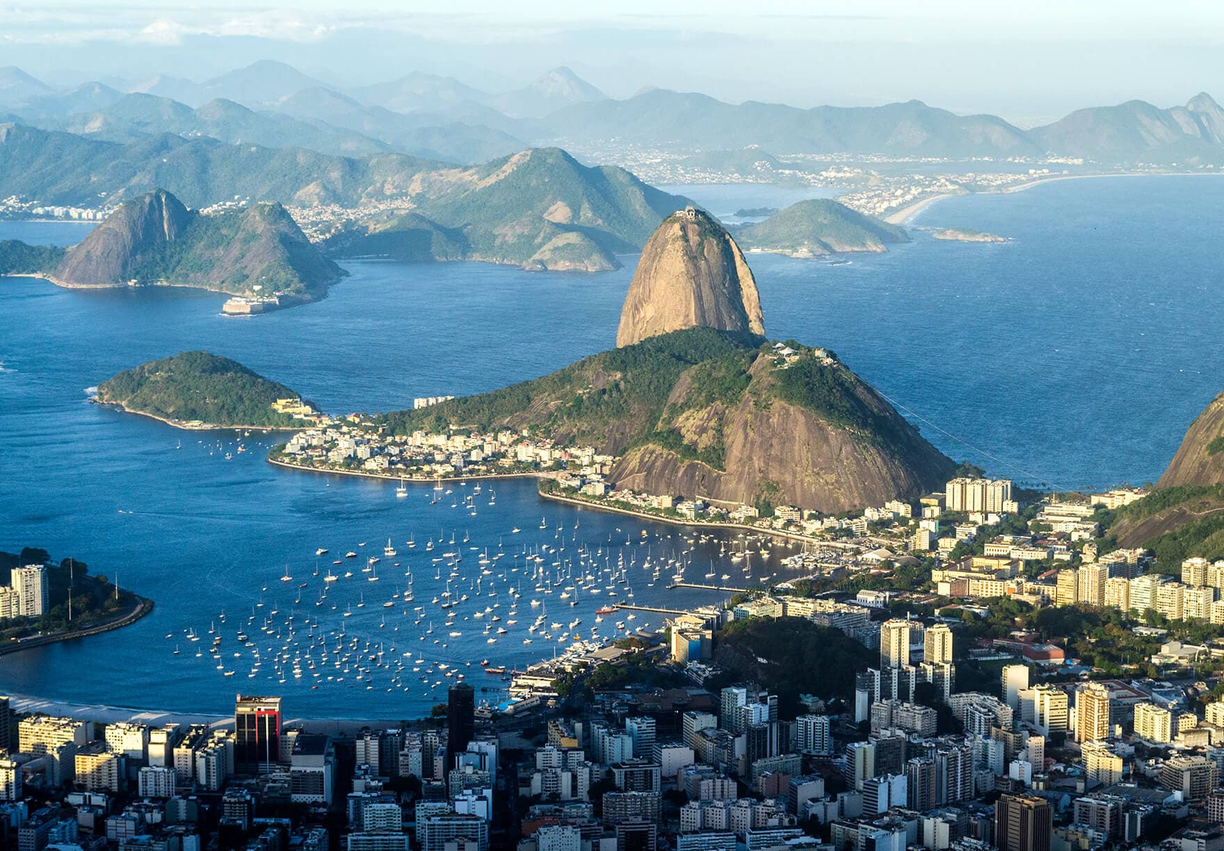 how-to-hire-pay-contractors-in-brazil-featured