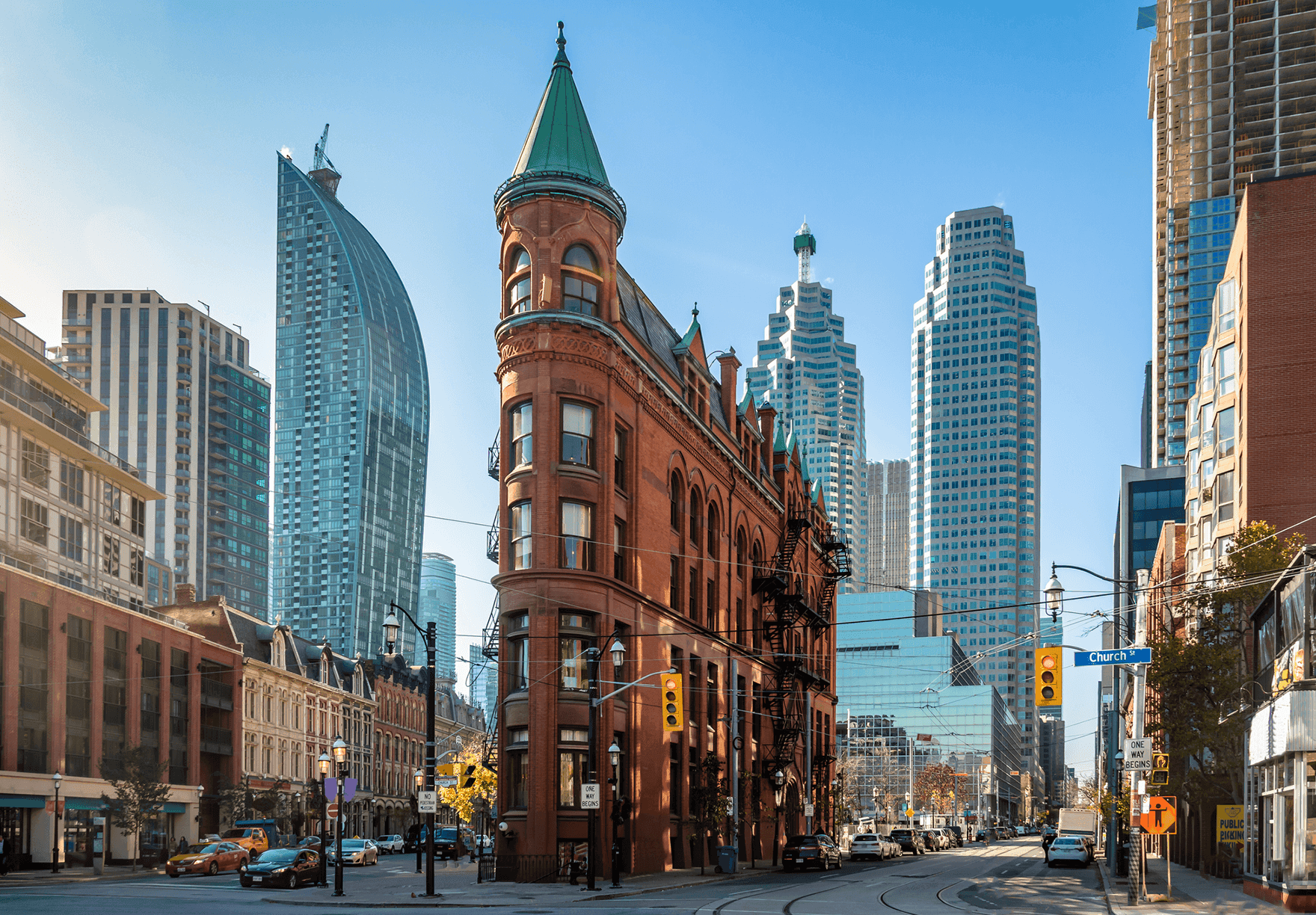 how-to-hire-pay-contractors-in-canada-featured