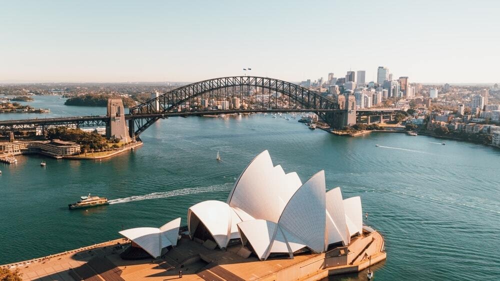 australia-employee-benefits-compensation-featured