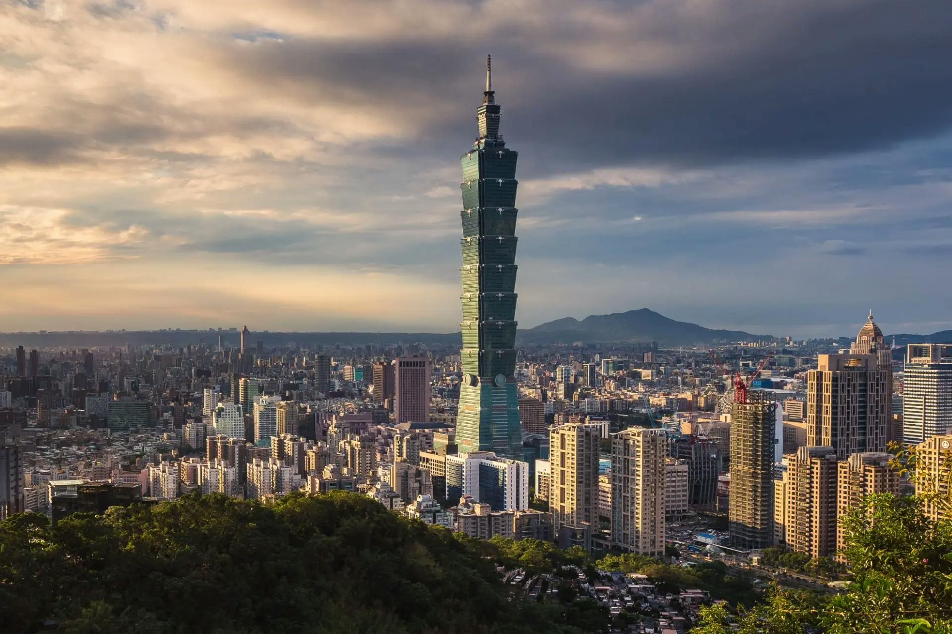 The beautiful Taiwanese skyline